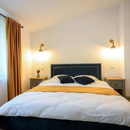 Chalet Bora Вишеу де Жос Екстериор снимка